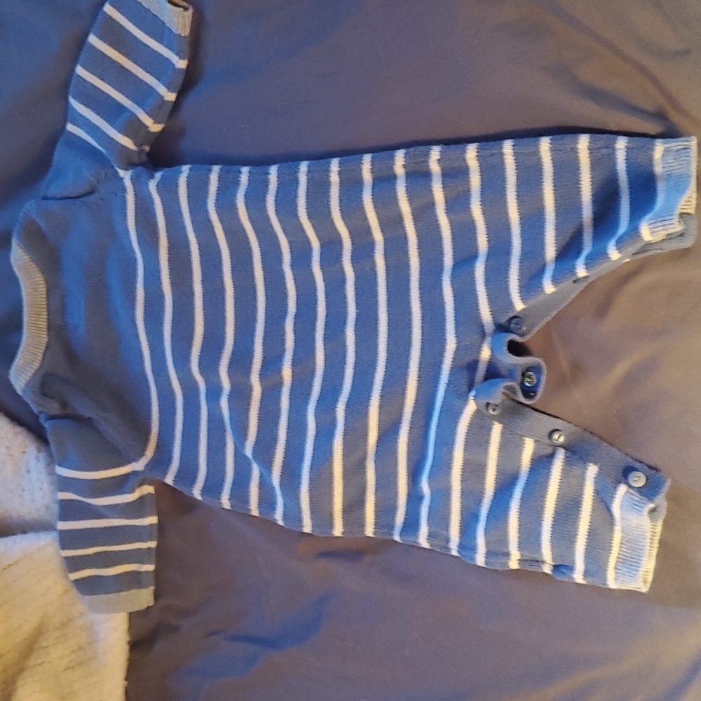 Adorable Sweater Onesie - Picture 3 of 3